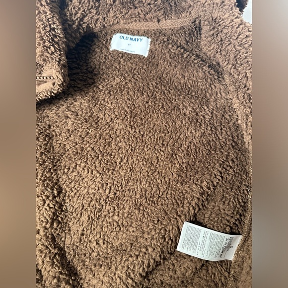 Old Navy Fluff Jacket - Picture 5 of 5